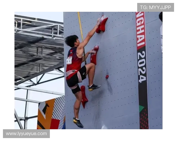 南京攀岩队快攻战术解析与攀岩热点的深度探讨