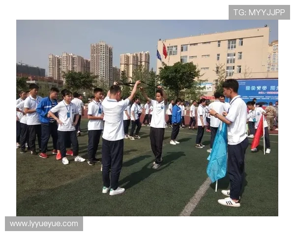 成都极限运动队协作探讨与训练模式创新的深度分析