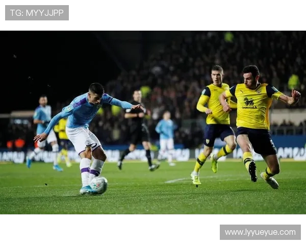 博尔顿迎战罗奇代尔期待精彩对决与激烈竞争的足球盛宴