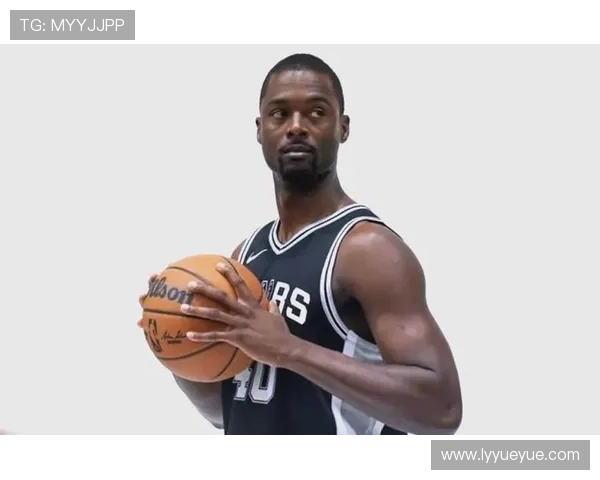 哈里森巴恩斯的篮球之路与职业生涯的辉煌成就分析