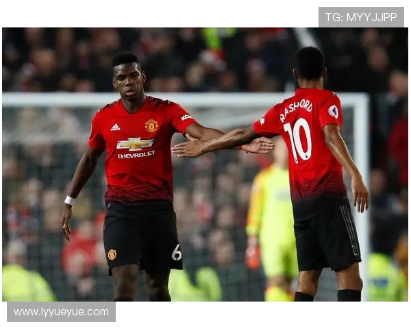 曼联与哈德斯菲尔德的精彩对决结果揭晓比分是多少让我们一起回顾比赛亮点