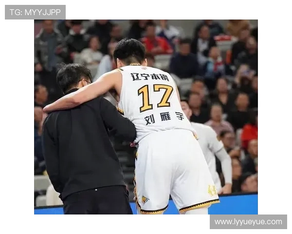 江苏男篮迎战北京北控全力争胜展现团队实力与战术配合 江苏男篮迎战北京北控全力争胜展现团队实力与战术配合