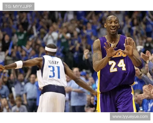 湖人对决小牛精彩赛事回顾与分析,揭示球队表现与未来展望 湖人对决小牛精彩赛事回顾与分析,揭示球队表现与未来展望