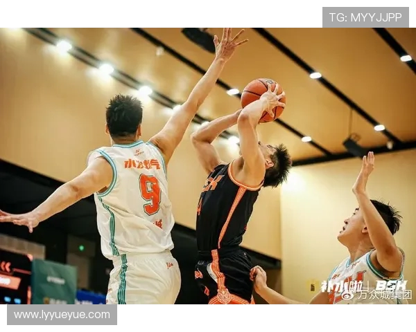 琼斯杯激战印尼队与日本队的巅峰对决引发篮球热潮 琼斯杯激战印尼队与日本队的巅峰对决引发篮球热潮