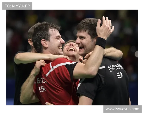 米特兰与卡察的精彩对决分析及比赛前瞻展望