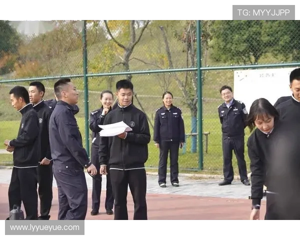 科学排球训练方法的系统性配合与提升策略探讨